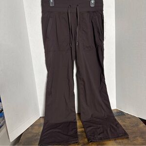 Lululemon Women’s Dance Studio Mid-Rise Pant Regular Sequoia Espresso Size 8 New